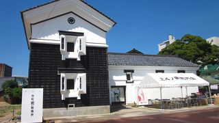 老舗の試食は憎いし旨いです！　～　峰村醸造・御座敷蔵