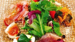 新宿御苑そばにあるカジュアルなイタリアン