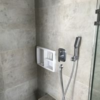 シャワーブースもあります