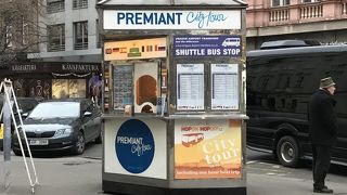 プラハ市街から空港へはお得な乗合タクシー