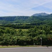 蒜山と大山の中間点