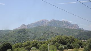 バルセロナからカタルーニャ鉄道で日帰り観光