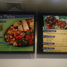 システムはメインとサイドメニューを選ぶ感じです。