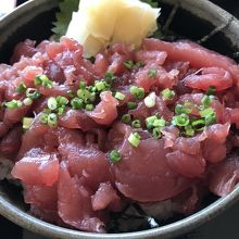 本マグロ中落ち丼