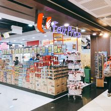 地下1階の入り口。