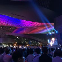 解放感がありお客さんの反応も自由な感じ