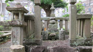 鎌倉幕府五代執権北条時頼の分骨が静かに眠る