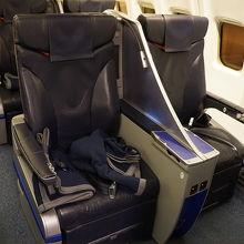 今回はプレミアムクラス付きの機材だった。