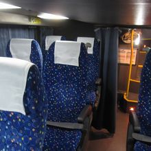 青春エコドリーム号の１階席