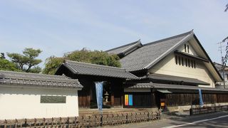 大垣城主　戸田氏の資料館です