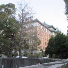 てっぺんがお城です