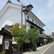 須坂市の観光名所「蔵のまち」にある観光案内所