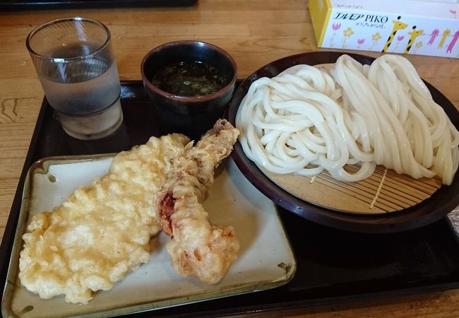 こしの強さが際立つうどん屋