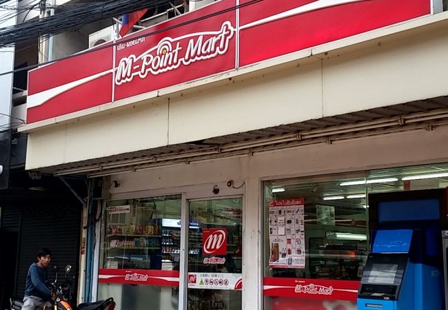 ラオスビエンチャンのコンビニチェーン店