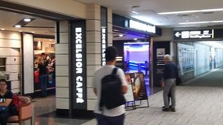 コンパクトなショップ