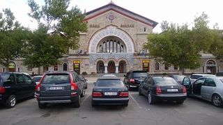 街の中心からは外れた場所