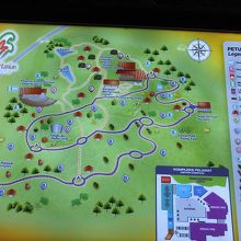 丘陵地にある農業公園です。