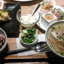 日替わりお盆セット