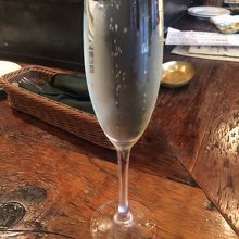 なみなみスプマンテ