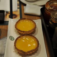 デザートのエッグタルトです。