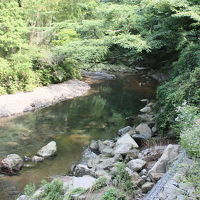 部屋から川が見えました。
