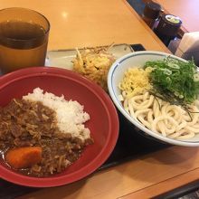 カレー朝食大盛