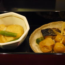 小鉢の煮物、焼き物