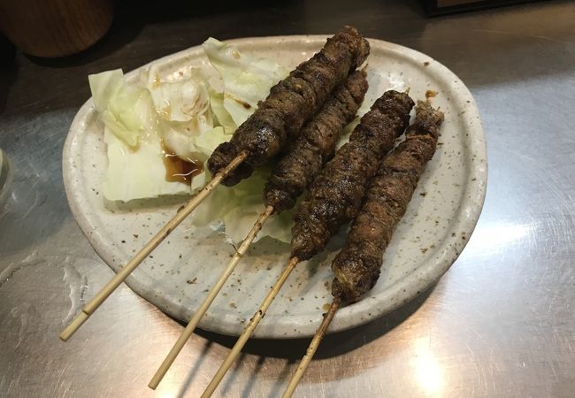 博多の名店、鶏皮がオススメ