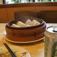 旨い！小籠包とビール