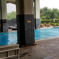 プール。十分リゾートの気分を味わえた。