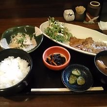 日替わり定食800円