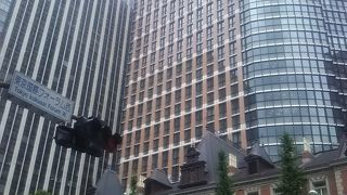 三菱の象徴的な建物