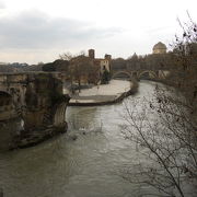 ローマ最古の橋