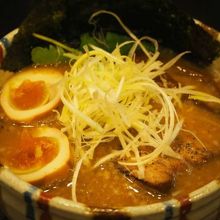 豚骨魚介特製らぁめん