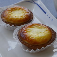 焼きたてチーズタルトをいただきました