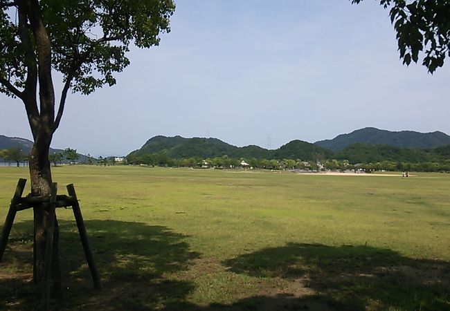 遊歩道沿いからはウチノ海の景色を楽しむことができましたが…