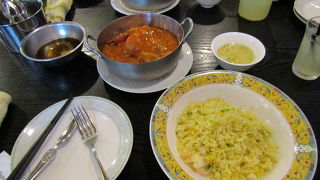 品川駅前の南国