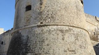 保存状態良好な美しい古城