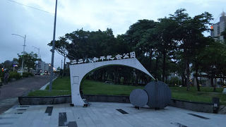 都会の中の緑のスポット