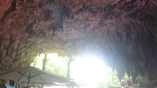 鍾乳洞跡地のカフェ