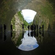 里山に展開される現代アート