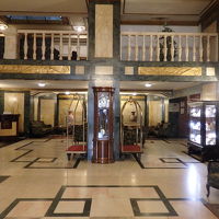 ホテルの１階、レセプションのあるところ