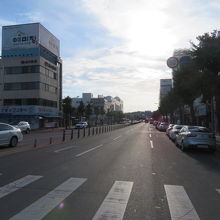 駅前大通りの慶東路