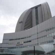 会議センターはホテルと一体化しています