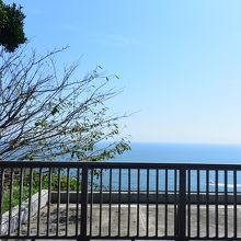 ウッドデッキの展望台