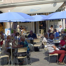 外でも休憩できます