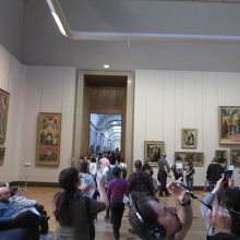 ルーヴル美術館