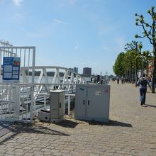 ロッテルダムの波止場・・開放的で気持ち良い。