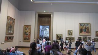 内部の写真撮影が可能