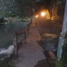 壁湯洞窟温泉